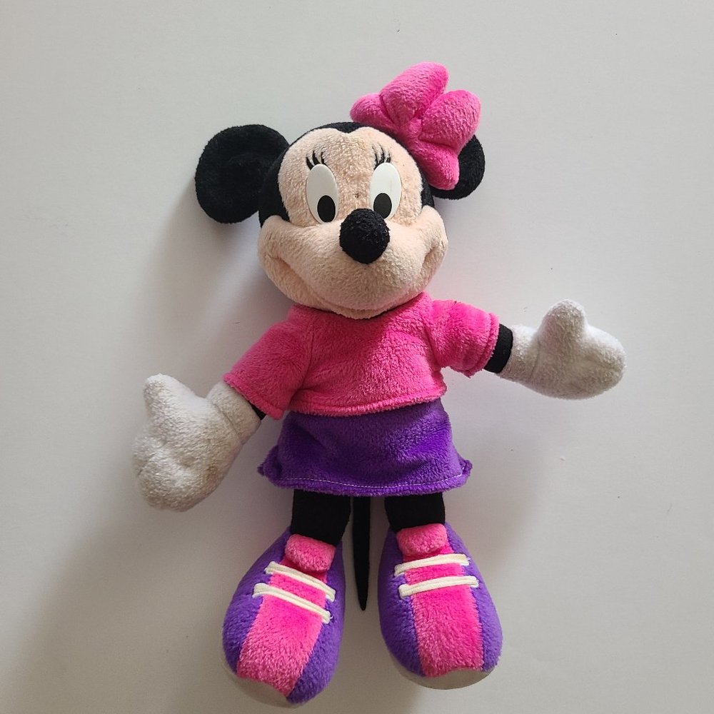 Vintage 2001 Fisher Price Minnie Mouse Stuffed Animal Doll